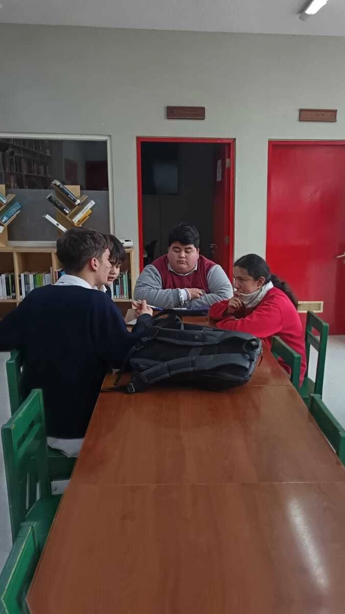 Debate del Colegio Pulmahue en Jornada de Entrenamiento Intercolegial