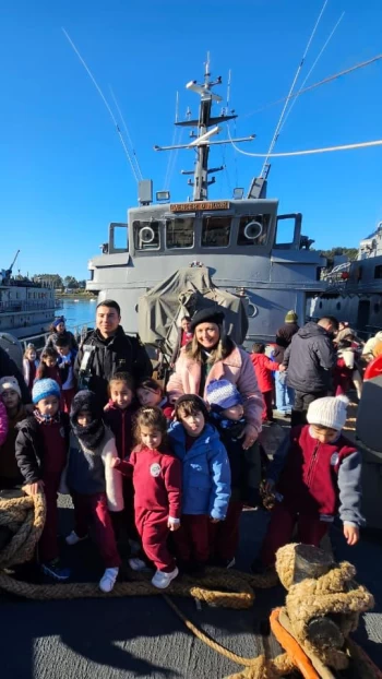 Un viaje a la historia: Nuestra visita a la Base Naval