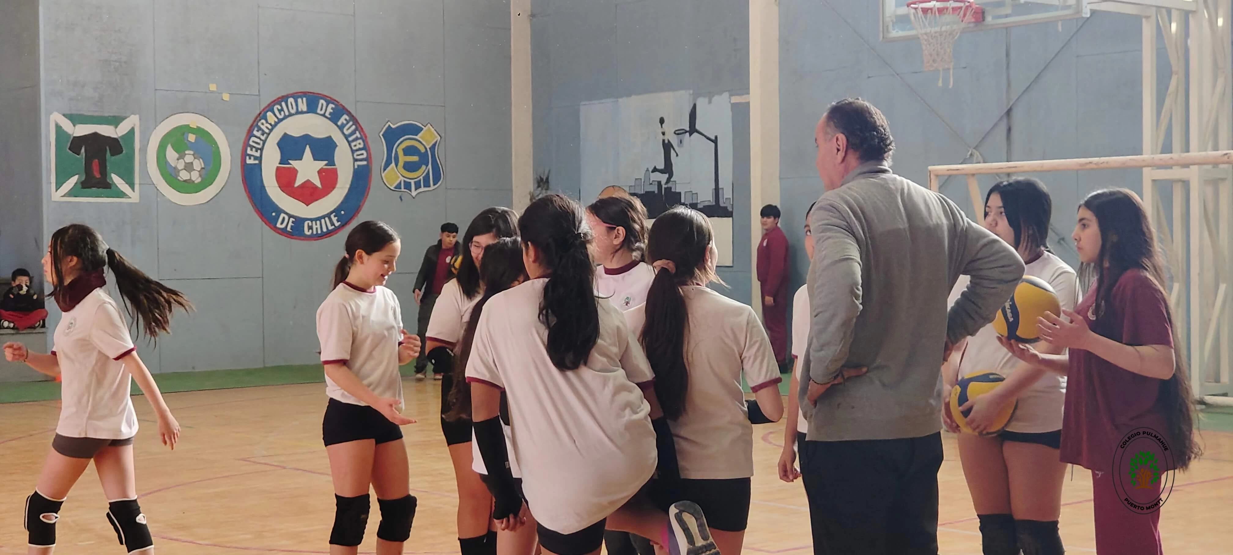 Imagen de la noticia: ¡Gran encuentro deportivo de nuestra Selección Mini de Voleibol Damas!