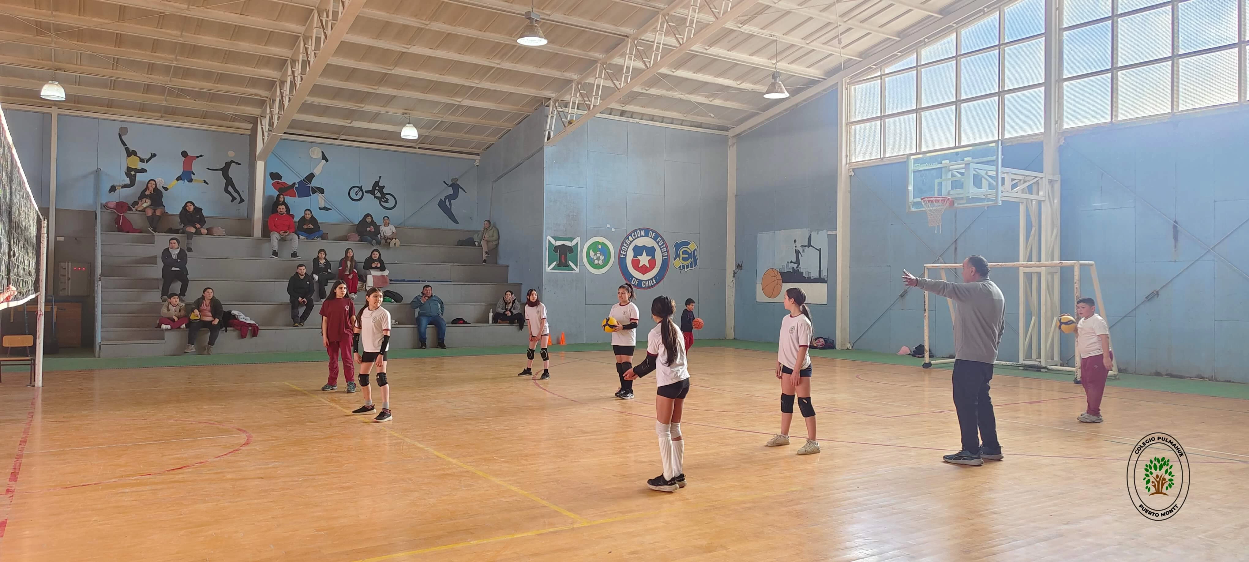 Imagen de la noticia: ¡Gran encuentro deportivo de nuestra Selección Mini de Voleibol Damas!