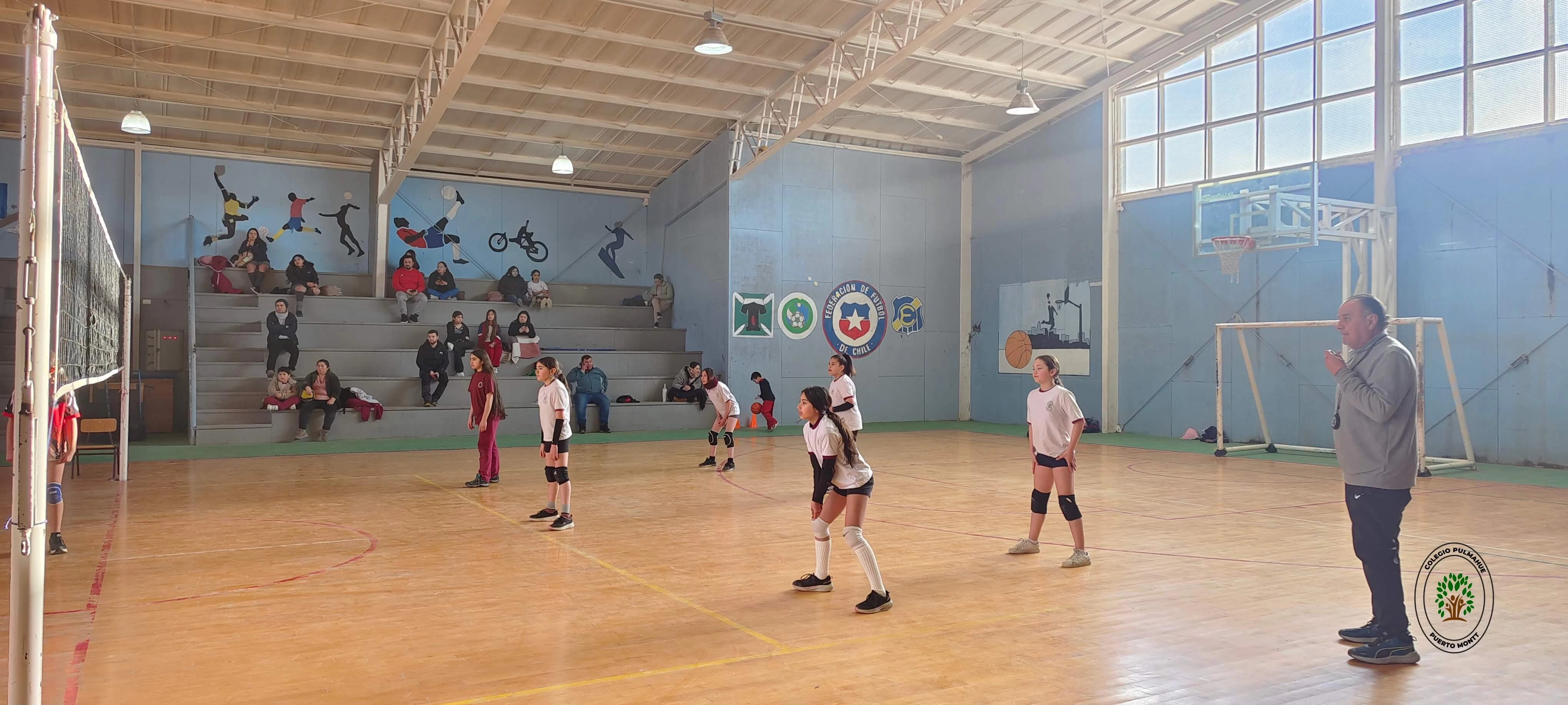 Imagen de la noticia: ¡Gran encuentro deportivo de nuestra Selección Mini de Voleibol Damas!