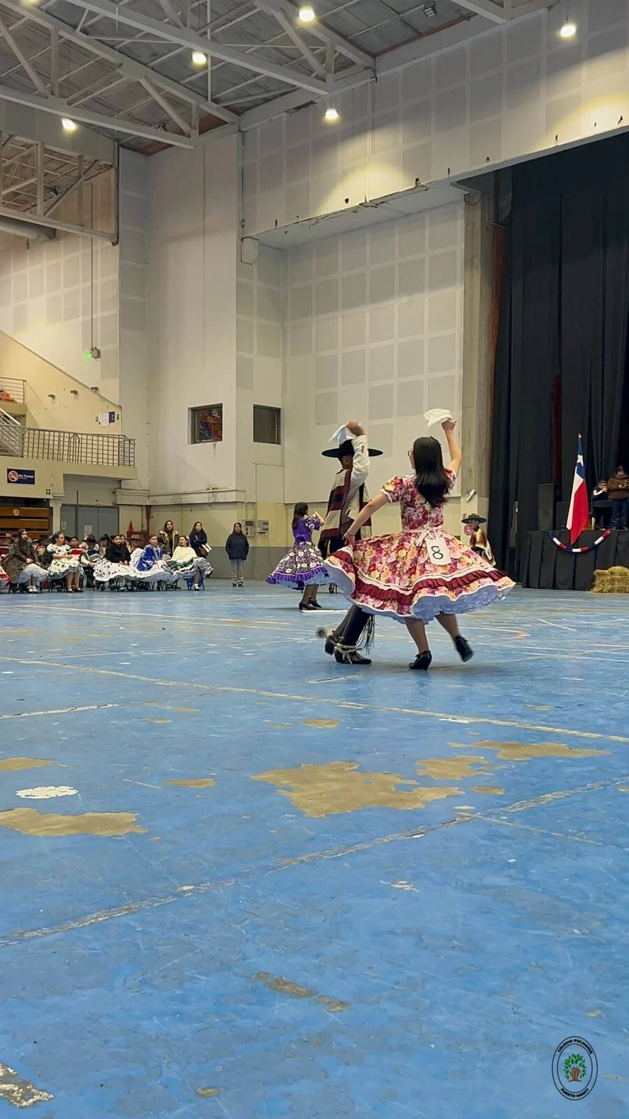Imagen de la noticia: Nuestros estudiantes nos representaron en el Encuentro Comunal de Cueca Escolar 2026
