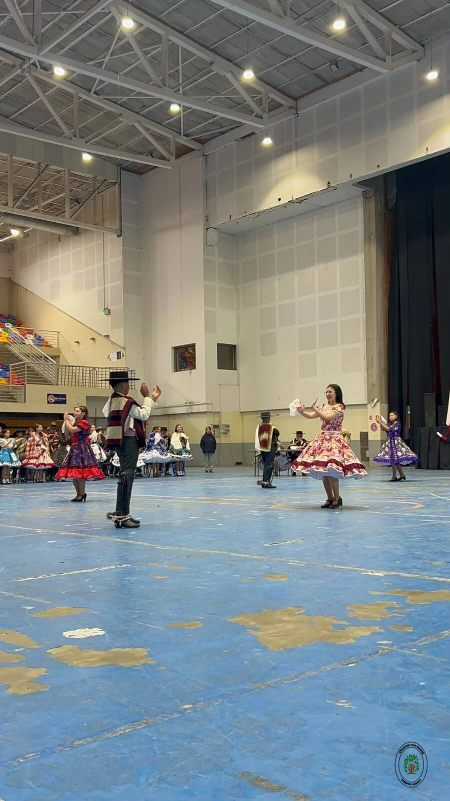 Imagen de la noticia: Nuestros estudiantes nos representaron en el Encuentro Comunal de Cueca Escolar 2026